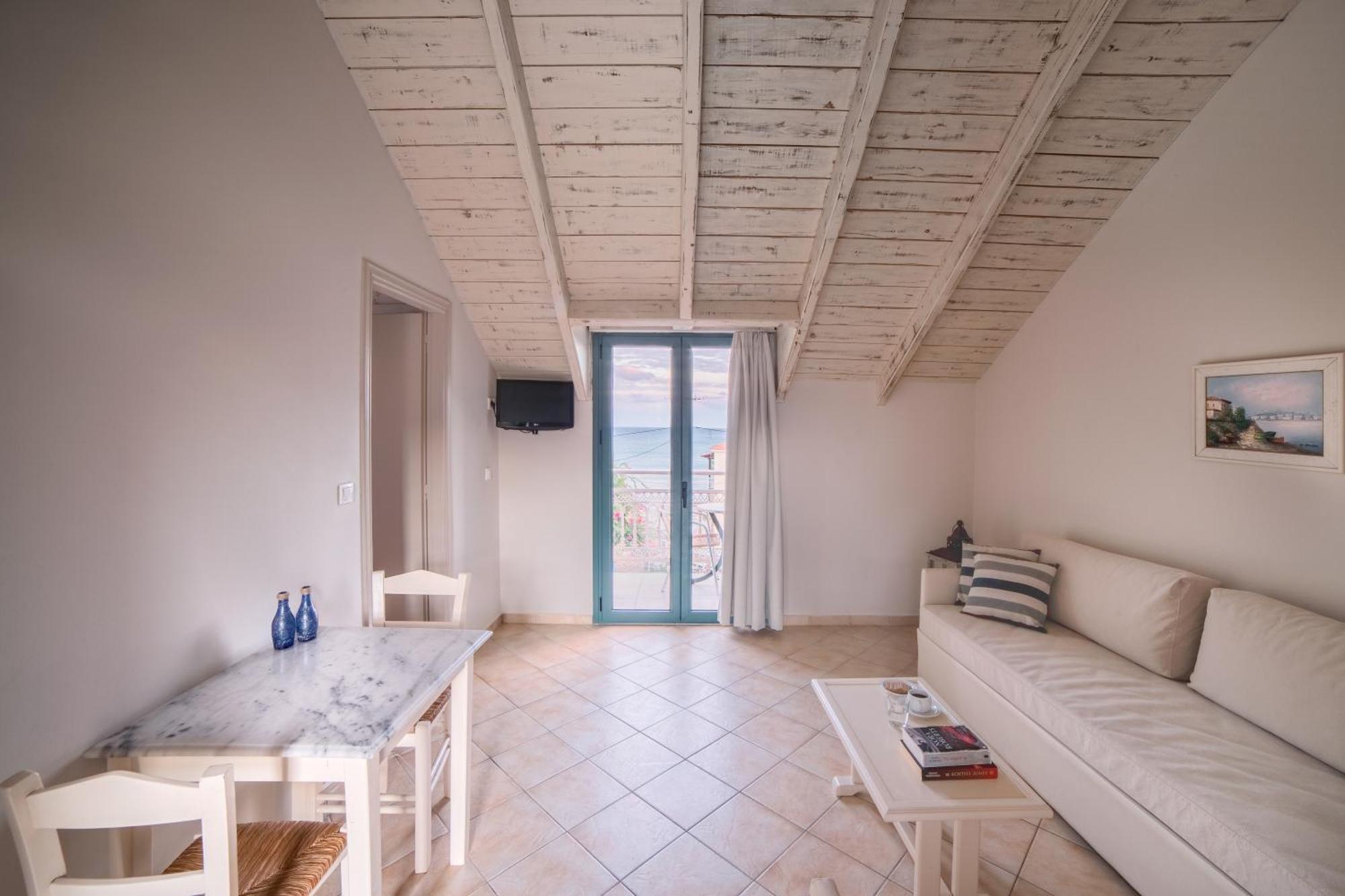 Hotel Pierros Laganas