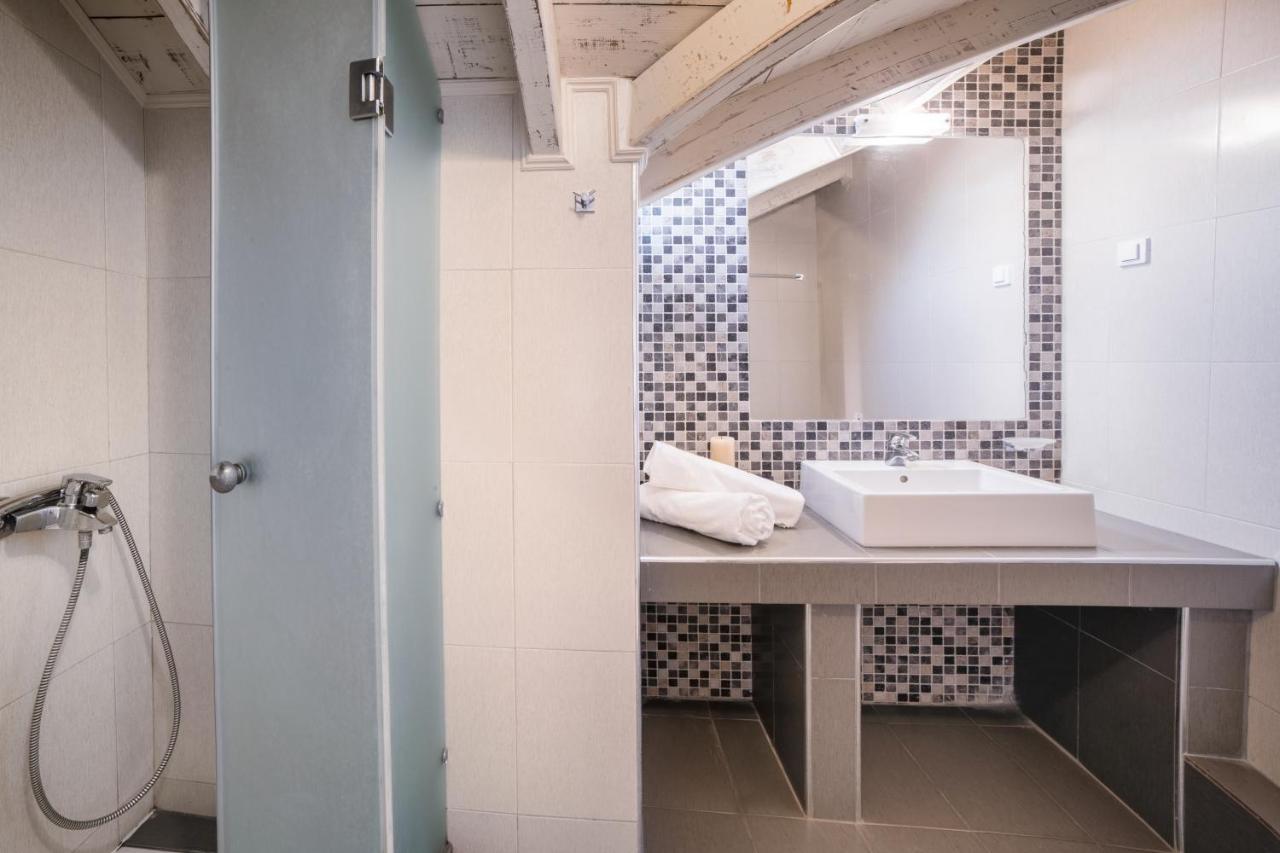 Hotel Pierros